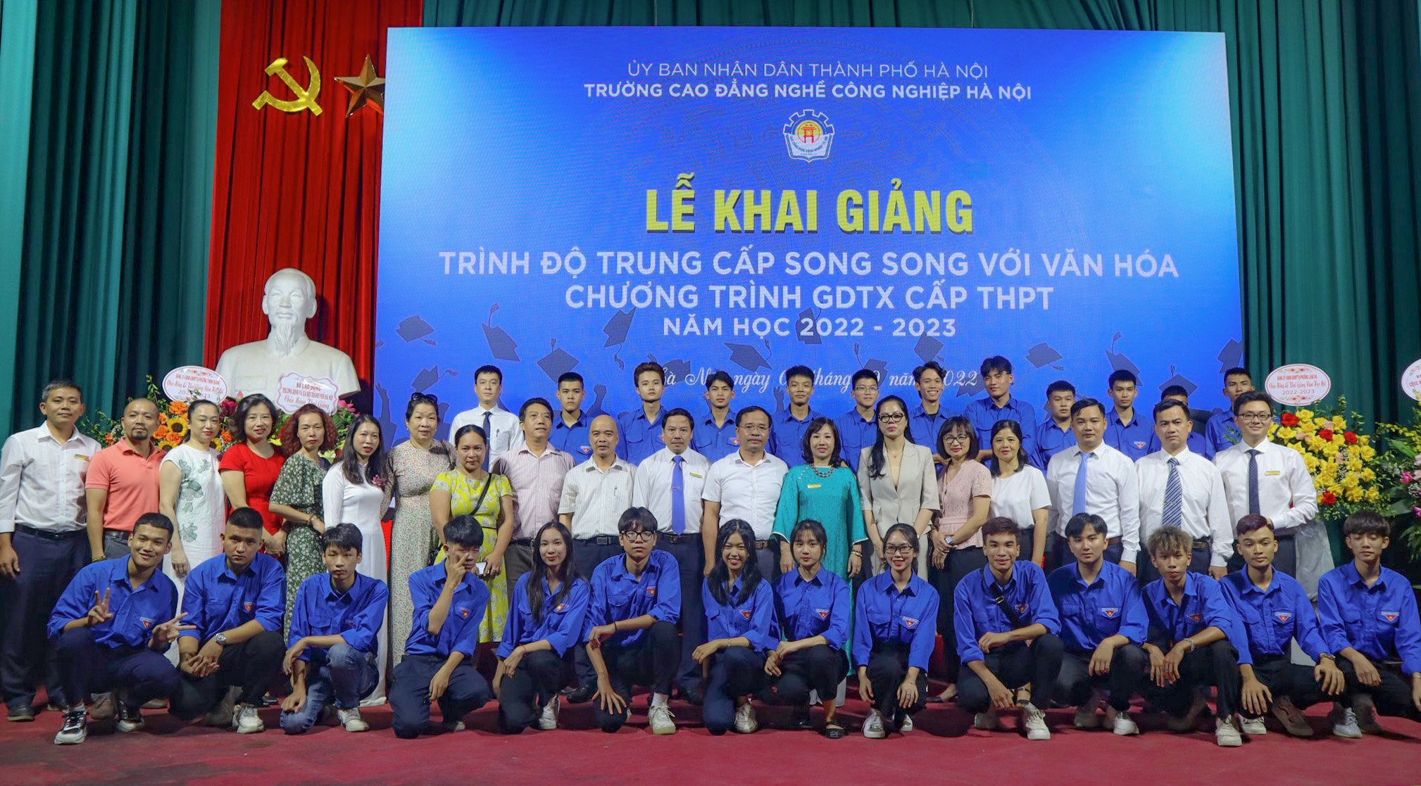 Lễ khai giảng năm học 2022 -2023  hệ trung cấp song bằng 9+