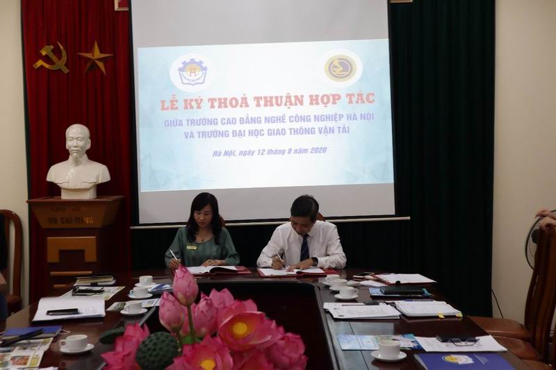 Thỏa thuận hợp tác về liên kết đào tạo trình độ đại học  giữa chơi lô đề trên mạng
  và trường đại học giao thông vận tải